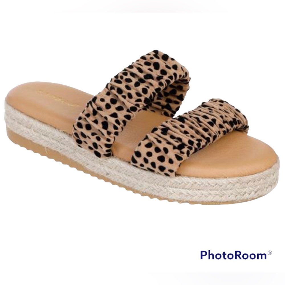 Bamboo Cheetah Print Padded Espadrille Sandals Size 6